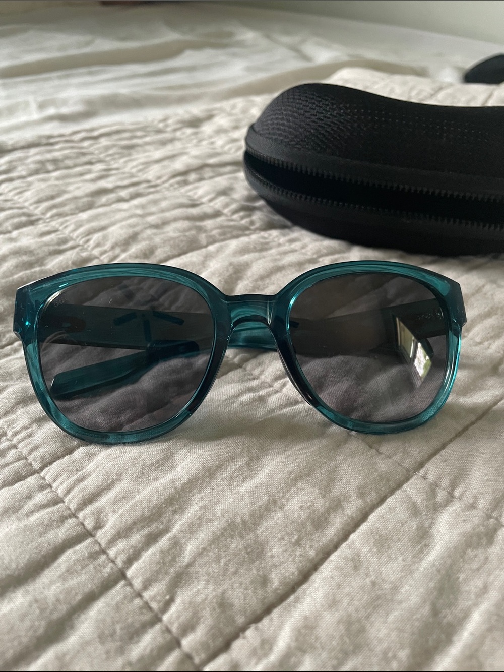 Costa Salina Teal Frame Sunglasses with Dark Lenses